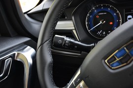 2020款吉利远景X3