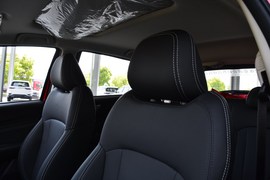 2020款吉利远景X3