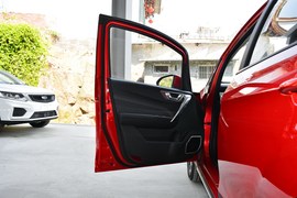 2020款吉利远景X3