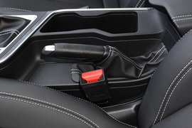 2020款吉利远景X3