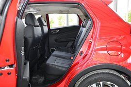 2020款吉利远景X3