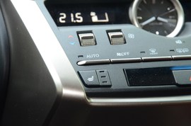 2020雷克萨斯NX200