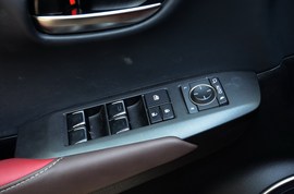 2020雷克萨斯NX200