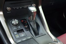 2020雷克萨斯NX200