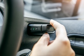 2020款新宝骏E300