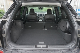 2020款Jeep指南者