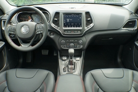 2020款Jeep指南者