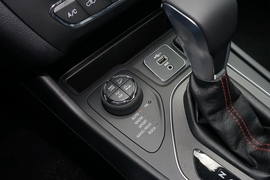 2020款Jeep指南者