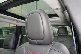 2020款Jeep指南者