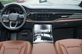2020款奥迪Q7