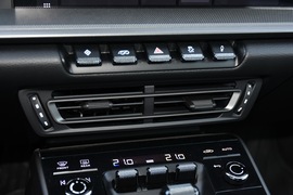 2020款保时捷911