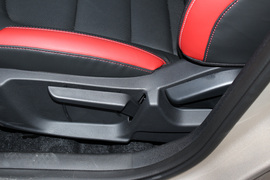 2020款吉利帝豪GS