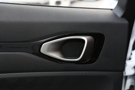 2019款新宝骏RM-5