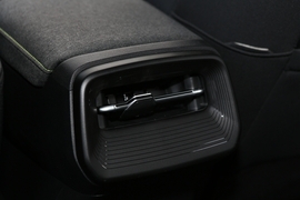 2019款新宝骏RM-5