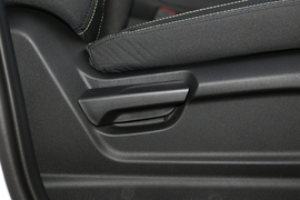 2019款新宝骏RM-5