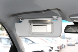 2019款新宝骏RM-5