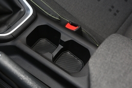 2019款新宝骏RM-5