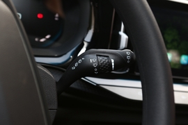 2019款新宝骏RM-5