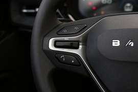 2019款新宝骏RM-5