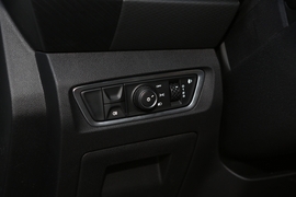 2019款新宝骏RM-5