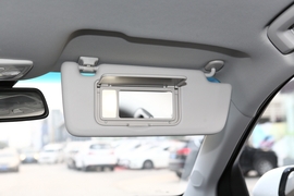 2019款新宝骏RM-5