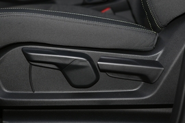 2019款新宝骏RM-5