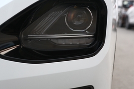 2019款新宝骏RM-5