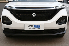 2019款新宝骏RM-5