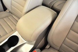 2013款福特翼虎1.6GTDi自动精英型