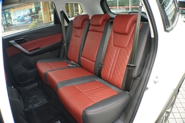 2020款东风风行T5