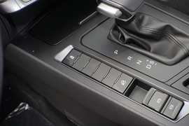 2020款东风风行T5