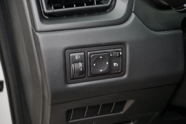 2020款东风风行T5