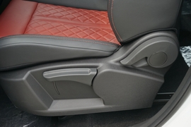 2020款东风风行T5