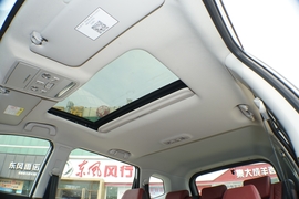 2020款东风风行T5