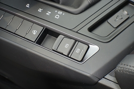 2020款东风风行T5