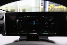 2020款合众新能源哪吒U