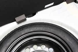 2020款吉利远景X3