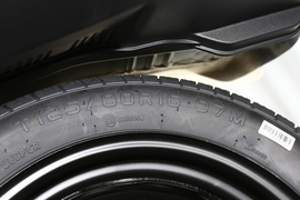 2020款吉利远景X3