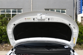 2020款吉利远景X3