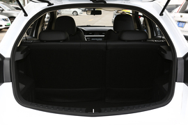 2020款吉利远景X3