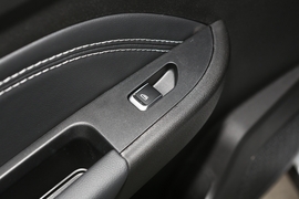 2020款吉利远景X3