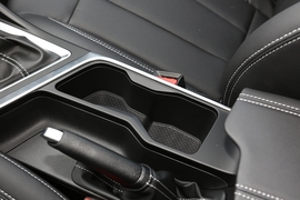 2020款吉利远景X3