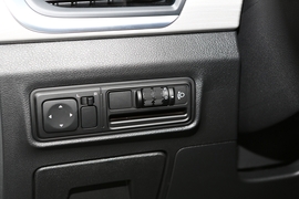 2020款吉利远景X3