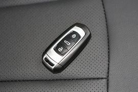 2020款吉利远景X3