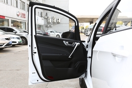 2020款吉利远景X3