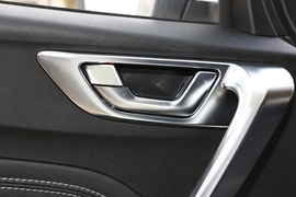 2020款吉利远景X3