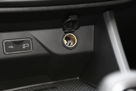 2020款吉利远景X3