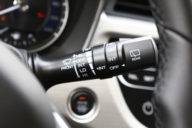 2020款吉利远景X3