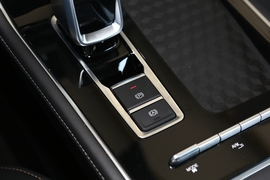 2020款奇瑞瑞虎8