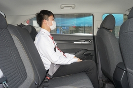 2020款起亚KX3傲跑